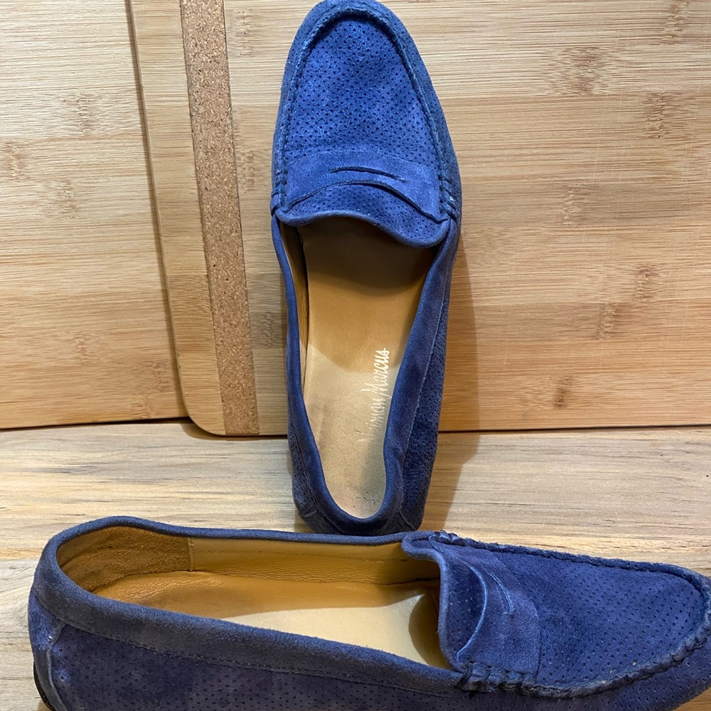 Neiman Marcus Suede loafer